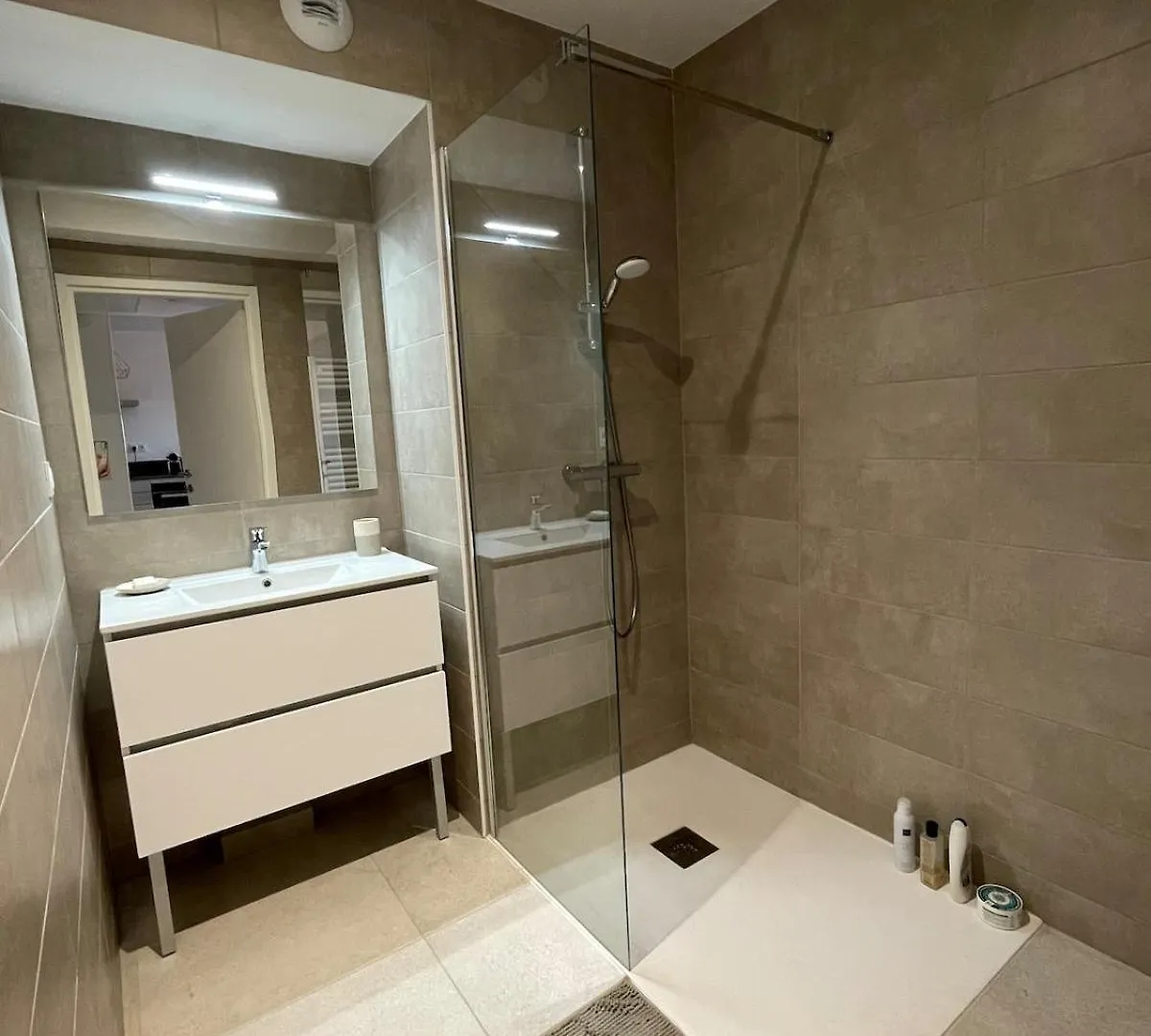 Appartement 2P Cros De Cagnes A 2 Pas De La Mer 0*, Cagnes-sur-Mer
