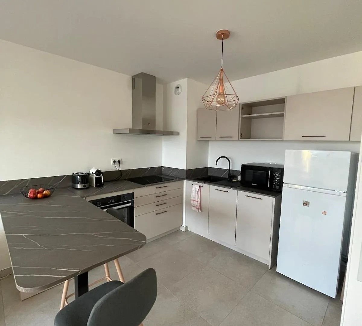 Appartement 2P Cros De Cagnes A 2 Pas De La Mer 0*, Καν-συρ-Μερ Γαλλία